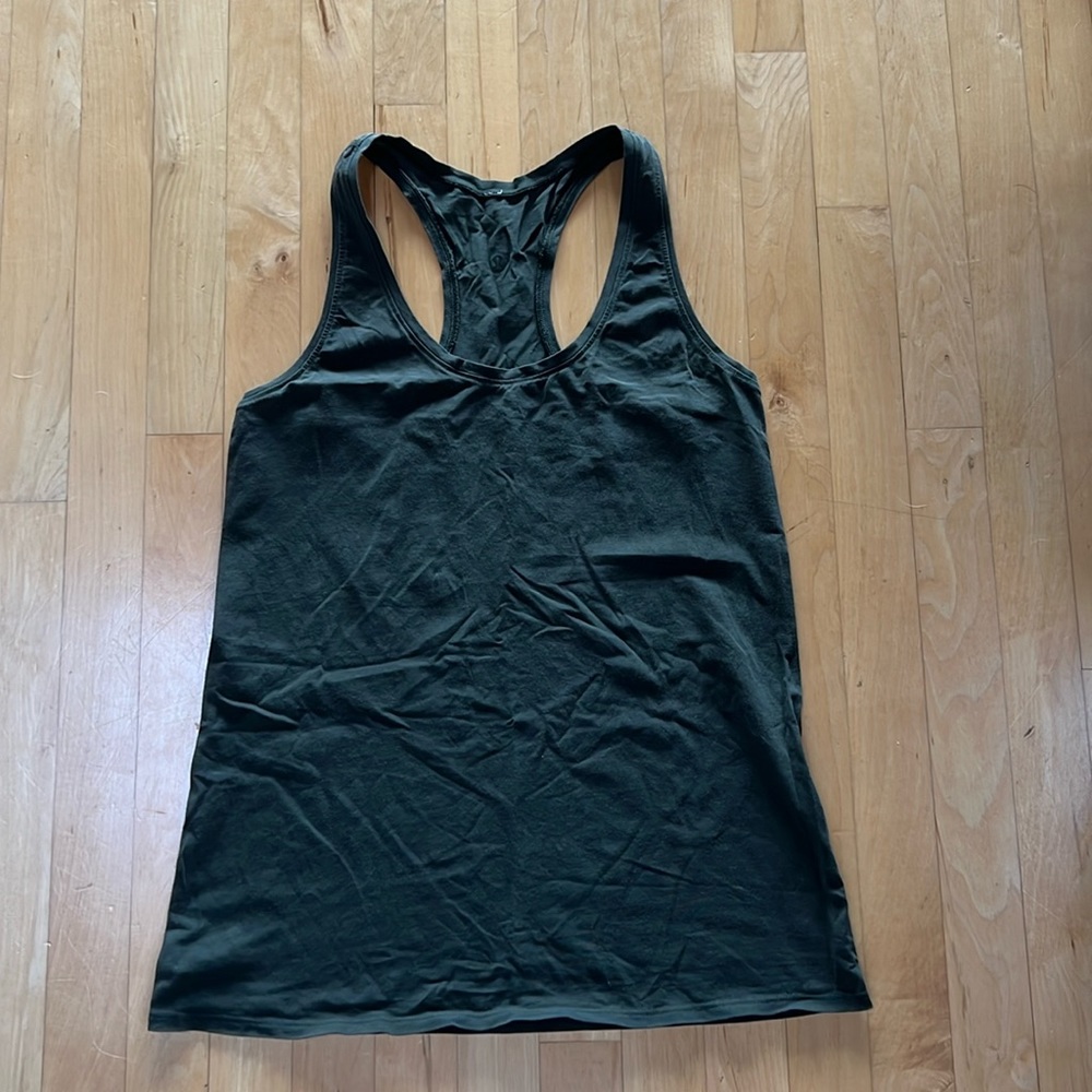 Lululemon love tank 8
